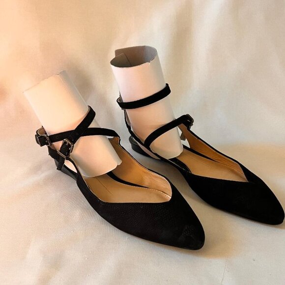 Gianni Bini Dual strap black flats - Picture 1 of 4